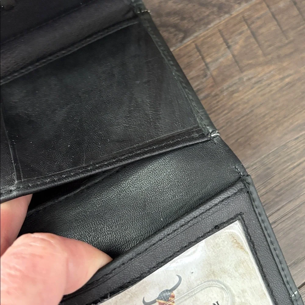 American Bison Hair on Hide,Genuine Leather,5 card,1 ID,bill,zip coin,,snap top